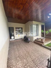 RUMAH 2 LANTAI FULL FURNISH ISTANA DIENG MALANG