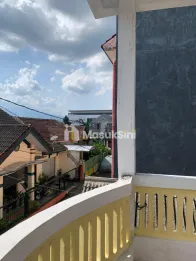 Rumah 2 lantai Jl Riau dekat UNEJ dan Jember Town Square