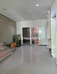Rumah 2 lantai SHM Jual Cepat di Koala Regency, Sukolilo