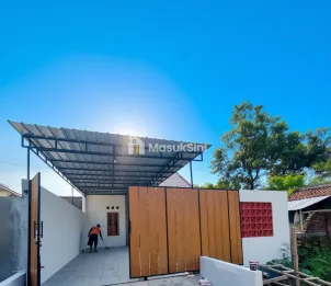 rumah baru di mojosongo solo