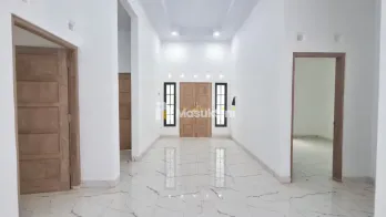 RUMAH BARU, SIAP HUNI, DEKAT EXIT TOL PURWOMARTANI