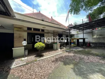 RUMAH AESTHETIC DI AREA DEKAT PASAR MODERN ORO ORO DOWO IJEN KOTA MALANG