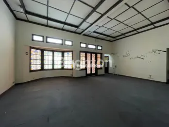 RUMAH AESTHETIC DI AREA DEKAT PASAR MODERN ORO ORO DOWO IJEN KOTA MALANG
