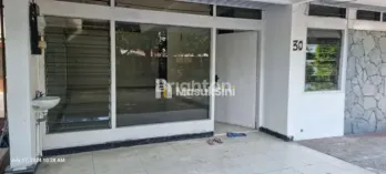RUMAH BESAR POJOK 2 LANTAI DIDEKAT KAMPUS DAERAH JL BANDUNG MALANG