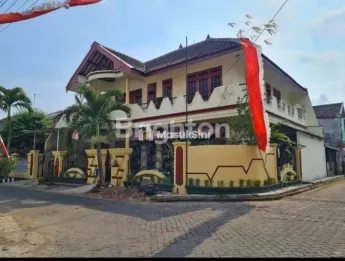 RUMAH DIJUAL 2 LANTAI DAERAH SAWOJAJAR COCOK UNTUK USAHA KOST2AN, ASRAMA ATAU HOMESTAY