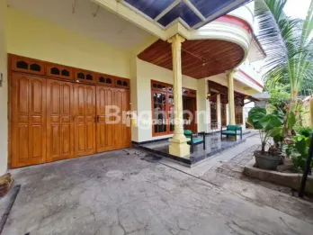 RUMAH DIJUAL 2 LANTAI DAERAH SAWOJAJAR COCOK UNTUK USAHA KOST2AN, ASRAMA ATAU HOMESTAY