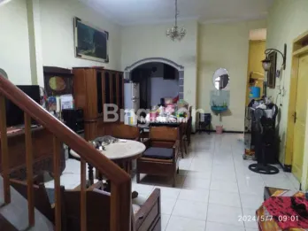 RUMAH DIJUAL 2 LT DI JL UTAMA SAWOJAJAR 1 MALANG