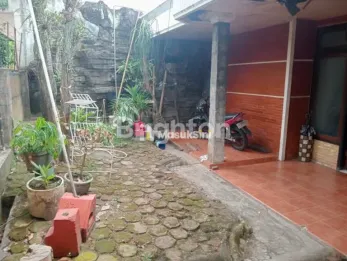 RUMAH DIJUAL DAERAH SAWOJAJAR DEKAT DENGAN PINTU TOL DAN PUSAT KULINER