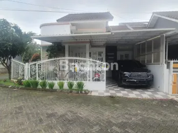 RUMAH HOOK SEMI FURNISHED DI CLUSTER AREA BLIMBING, KOTA MALANG.