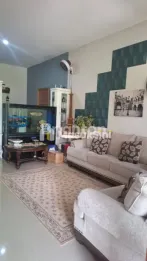 RUMAH JUAL 2 LANTAI DEKAT EXIT TOL MALANG