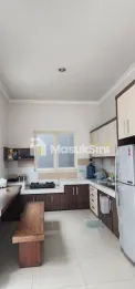 Rumah Kost Terawat Modern Minimalis Area Favorit Mojoarum