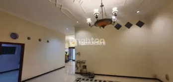 RUMAH LUAS PUSAT KOTA SIAP HUNI AREA IJEN MALANG