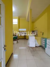 RUMAH MANIS NUANSA UNGU, ASRI & BIKIN BETAH DI TASIKMADU - KOTA MALANG