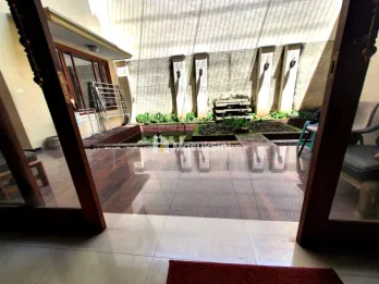 Rumah Mewah 2 Lantai Dijual Pondok Blimbing Indah Araya Kota Malang
