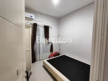 RUMAH MEWAH GREEN ORCHID 2KT 90M²