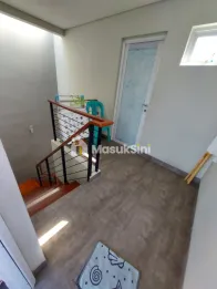 Rumah Mewah Minimalis SHM Royal Residence Wiyung