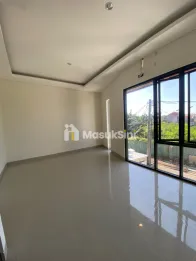 Rumah Modern Minimalis Rungkut Mapan Akses Mudah