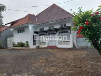 RUMAH PUSAT KOTA MALANG AREA GUNUNG GUNUNG IJEN SKITARNYA