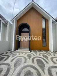 RUMAH SEWA ( BARU GRES) SIAP HUNI GREENLAND TIDAR MALANG
