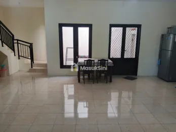 Rumah Siap Tinggal Koala Regency Surabaya Timur – Murah & Strategis