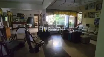 RUMAH SUPER STRATEGIS DI POROS SEMERU IJEN BOULEVARD KOTA MALANG