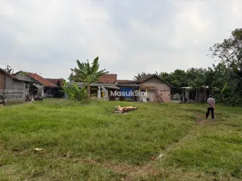 Tanah dekat mall ciputra, ada akses mobil