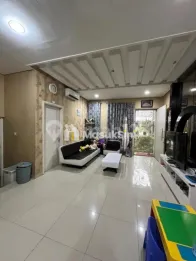 Turun Harga, Dijual Cepat Rumah Green Lake City Cluster Amerika, Tangerang