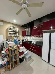 Turun Harga, Dijual Cepat Rumah Green Lake City Cluster Amerika, Tangerang