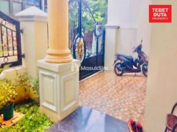 Dijual Cepat Rumah Komplek Gudang Peluru Tebet Strategis Jalan 2 Mobil