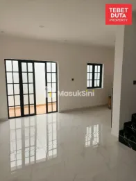 Dijual Rumah Baru di Tebet Lokasi Strategis Jalan 1 Mobil tersedia 2 Unit