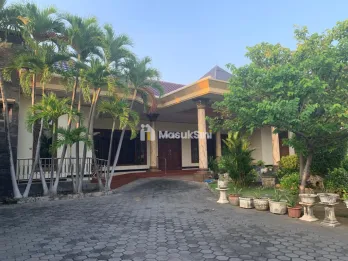 Dijual Rumah di Surabaya Barat