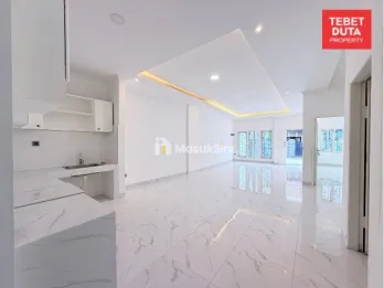 Dijual Rumah Tebet Barat Lokasi Strategis Nyaman Jalan 1 Mobil