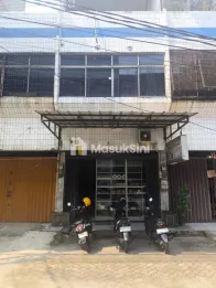 Disewakan Ruko diKomplek Ruko Harmoni Mas Blok C-10, Cimone, Tangerang