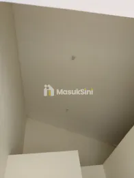 DISEWAKAN RUMAH LOKASI STRATEGIS BEKASI