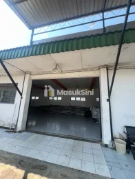 GUDANG SIAP PAKAI AREA BATU | LT 500 m² | LB 300 m² | HALAMAN LUAS & AKSES TRUK BESAR