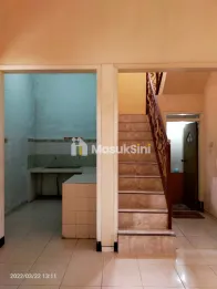 jual cepat rumah luas dekat SUHAT, UB, POLINEMA, ASIA cocok bangun kos.