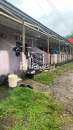 Kontrakan isi 6 pintu 6 kmr mandi 1 toren 7 token