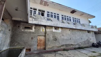 PABRIK ROKOK AKTIF & RUMAH SARANG BURUNG WALET DI MALANG