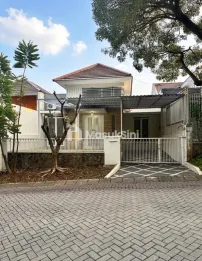 Rumah Minimalis Modern Dijual Semi Furnished di Villa Puncak Tidar Malang