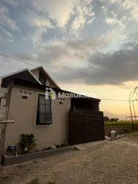 RUMAH SIAP HUNI DI DE DAUN TASIKMADU MALANG