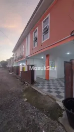 Sewa Rumah Nyaman Tenang 2 Lantai 3 Kamar Tukad Badung Renon