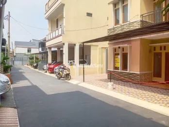 di jual rumah dalam cluster