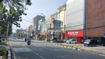 Dijual Ruko Gandeng di Jl.Melawai Raya, Kebayoran Baru, Jakarta Selatan