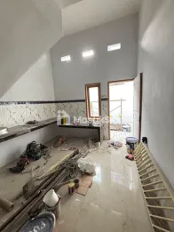 DIJUAL RUMAH BARU AREA BANTARAN MALANG
