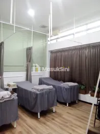 Ruko 2 lantai di Jl Mastrip dekat Poltek Jember