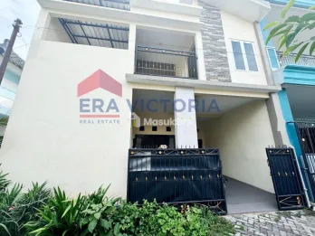 Rumah 2 Lantai Dekat Pasar Blimbing & Hwa Ind