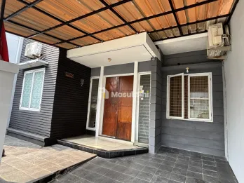 RUMAH SIAP HUNI DEKAT SUMMARECON KELAPA GADING JAKARTA UTARA