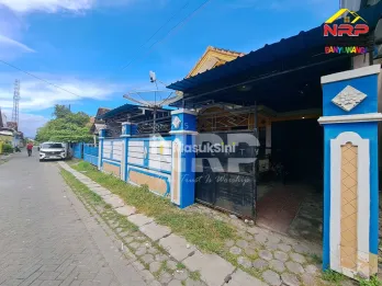 Dijual Rumah 2 Lantai 4 Kamar Tidur di Banyuwangi Kota - Kertosari