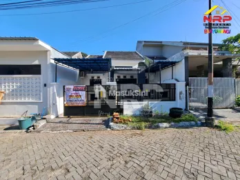 Dijual rumah di perumahan Mendut Banyuwangi