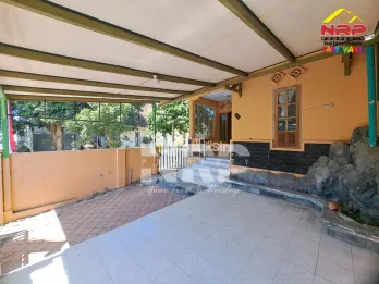Dijual Rumah Klasik Murah 2 Lantai di Panderejo- Banyuwangi